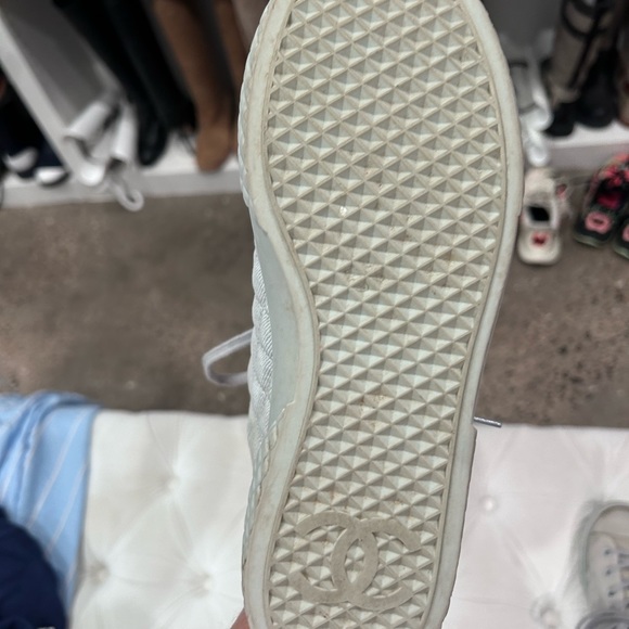 Chanel sneakers size 38 - Picture 4 of 7